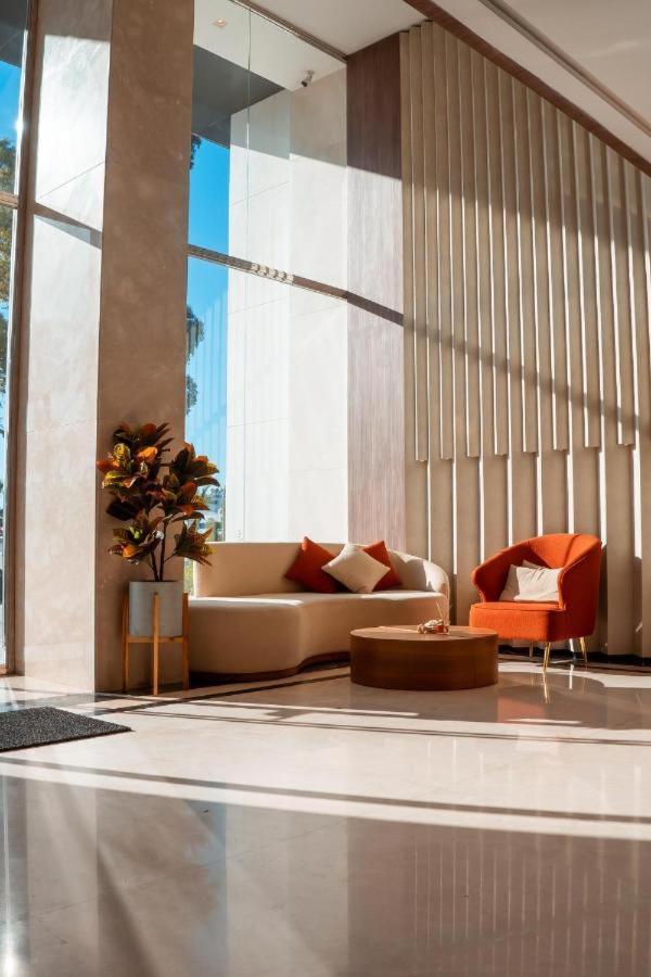 Superb & Sunny 2Br & 2Ba Apt. W/ Seaview, Malabata Tanger Kültér fotó